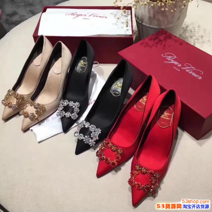 普及下广州高档女鞋批发哪里有,高档奢侈品鞋价格一般