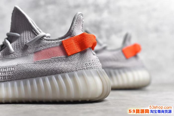 yeezy350v2尾灯侧透真假对比