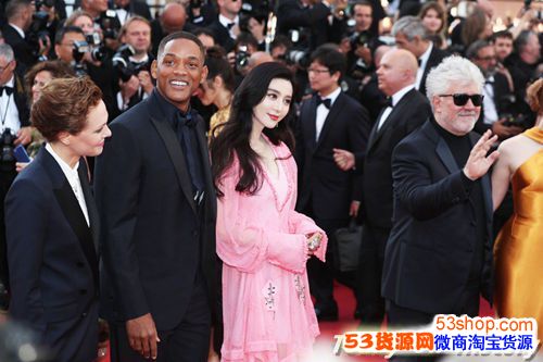 范冰冰戛纳红毯粉色裙子是什么牌子 ?