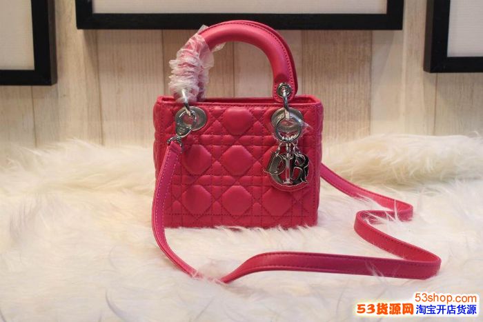 淘宝怎么搜高仿LV包哪里有,价格一般多少钱_