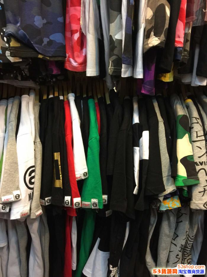 服装一件代发：让时尚触手可及