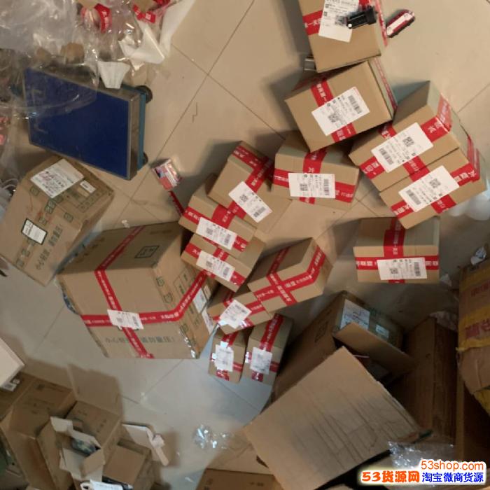 三草两木首次拿货多少钱可以加入代理?做代理送哪些产品呢?