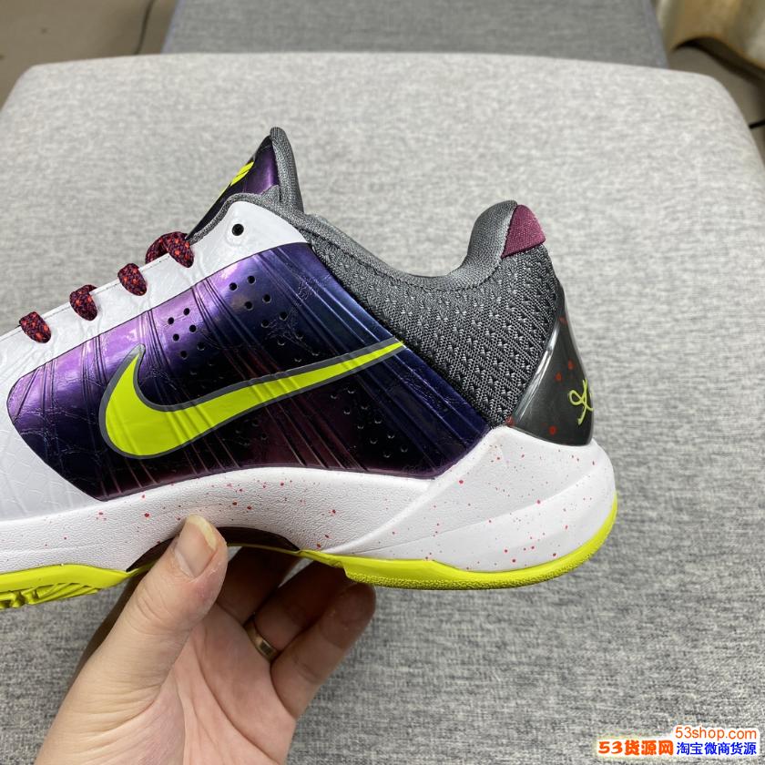 nike zoom kobe chaos 科比5小丑低帮篮球鞋