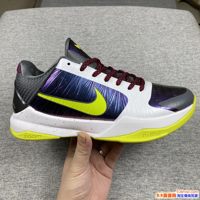 nike zoom kobe chaos 科比5小丑低帮篮球鞋